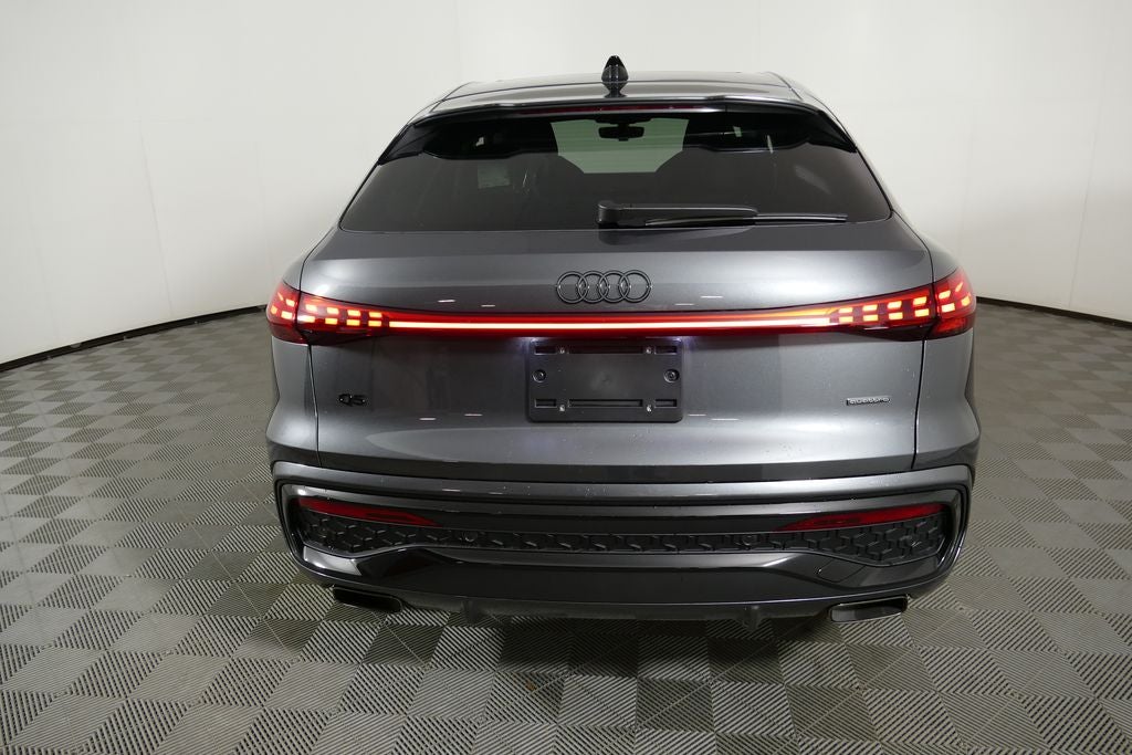 2026 Audi Q5 2.0T Premium Plus quattro