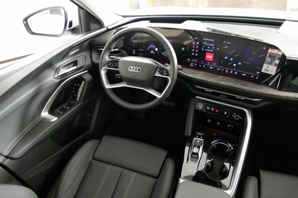 2025 Audi Q5 2.0T Premium Plus quattro