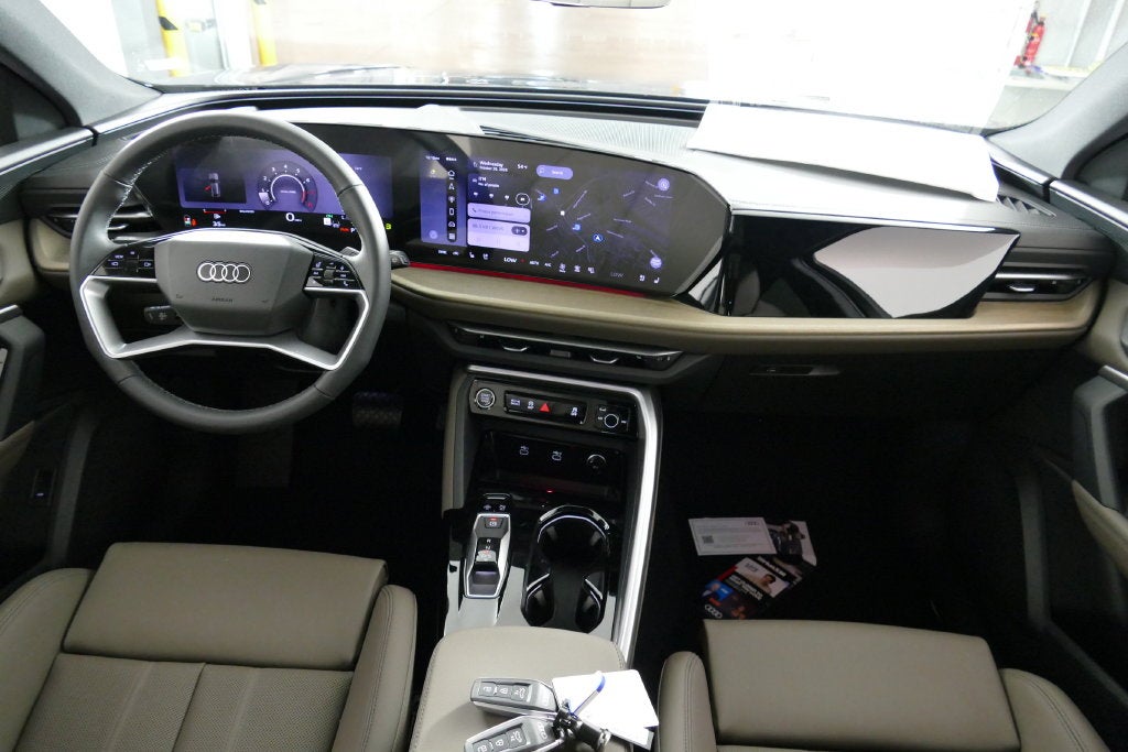 2026 Audi Q5 2.0T Premium Plus quattro
