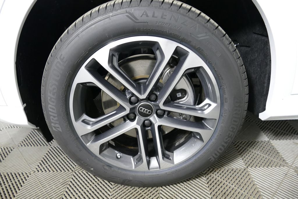 2026 Audi Q5 2.0T Premium Plus quattro