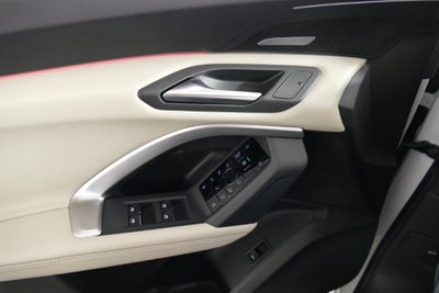 2026 Audi Q5 2.0T Premium Plus quattro