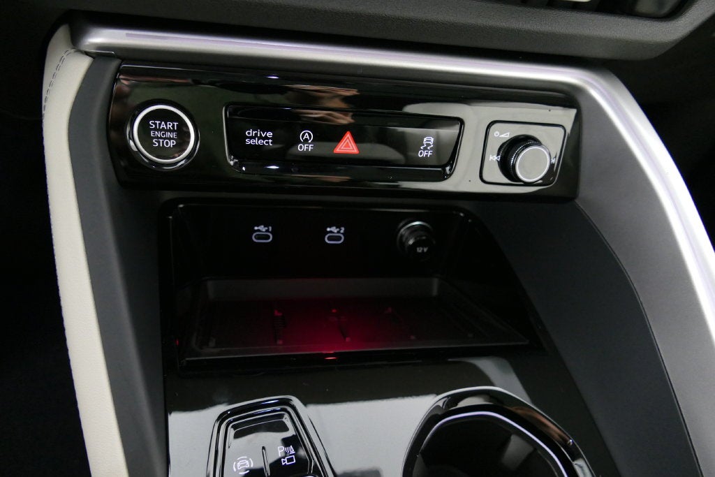 2026 Audi Q5 2.0T Premium Plus quattro