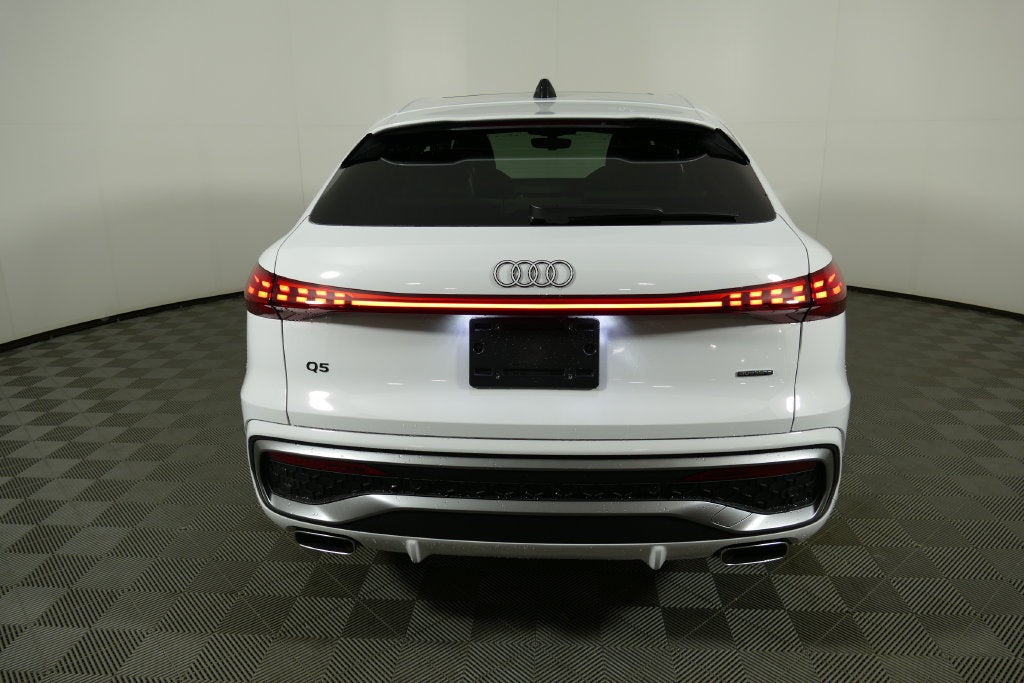 2026 Audi Q5 2.0T Premium Plus quattro