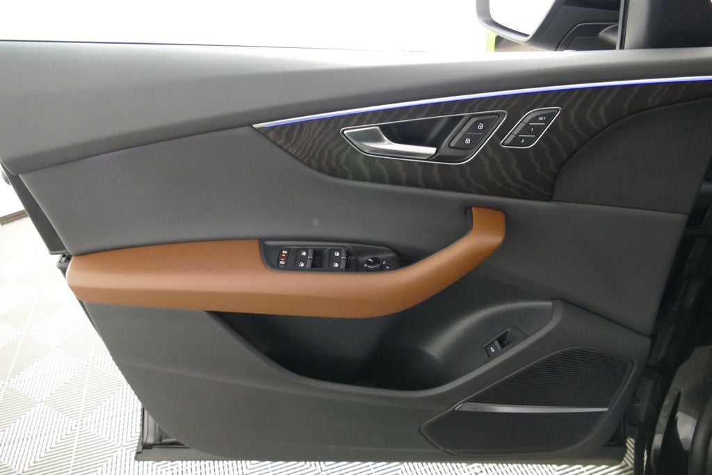 2021 Audi Q8 55 Premium Plus quattro