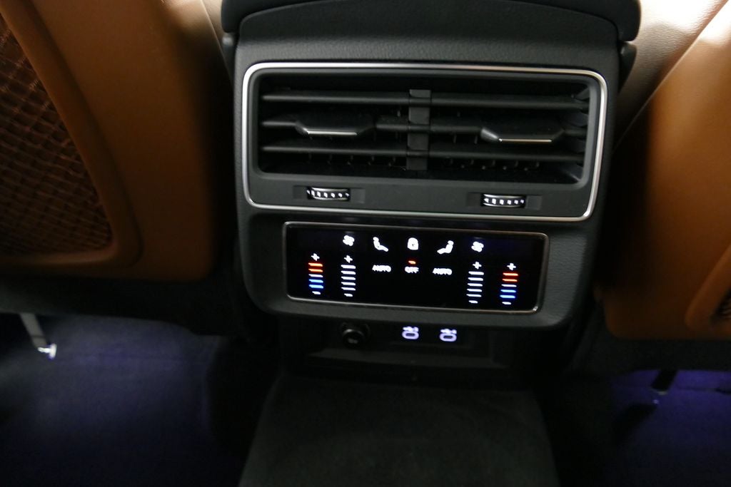 2021 Audi Q8 55 Premium Plus quattro