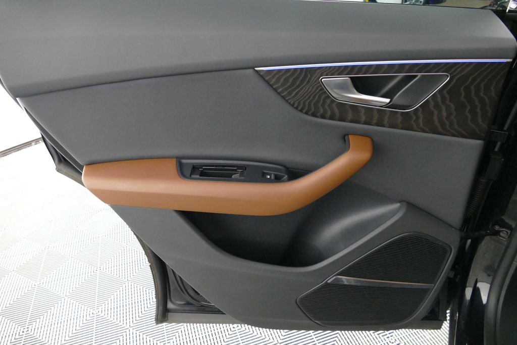 2021 Audi Q8 55 Premium Plus quattro