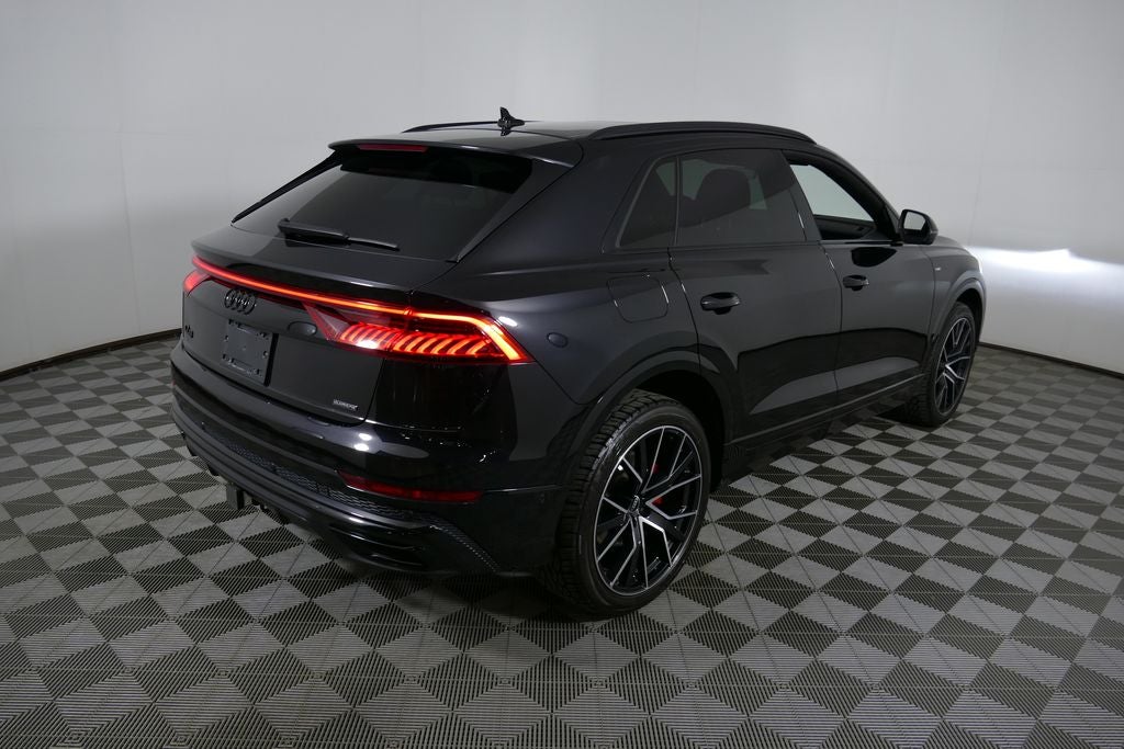 2021 Audi Q8 55 Premium Plus quattro