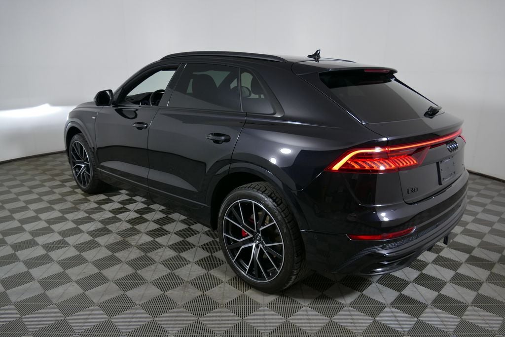 2021 Audi Q8 55 Premium Plus quattro