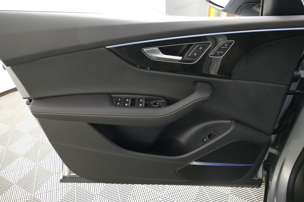 2026 Audi Q8 quattro