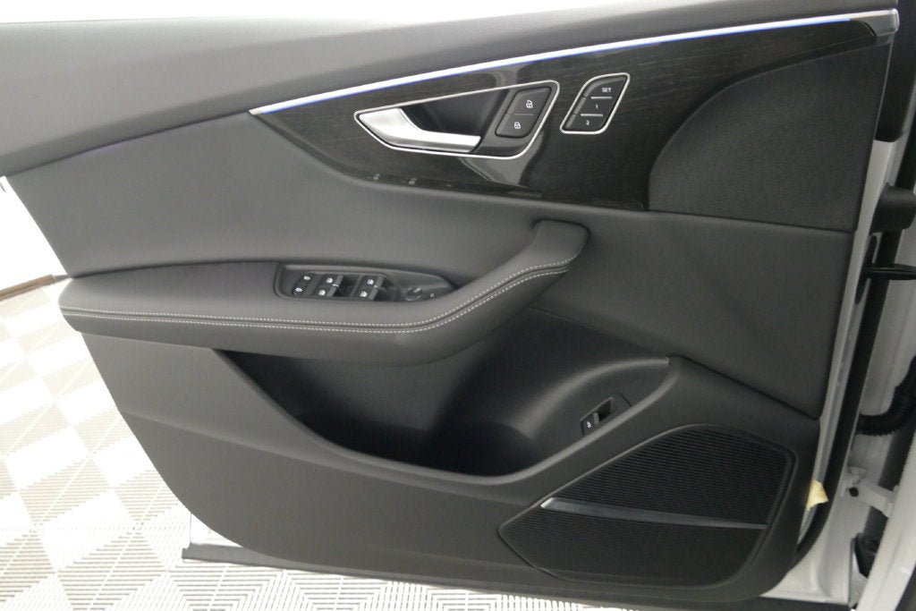 2027 Audi Q8 quattro