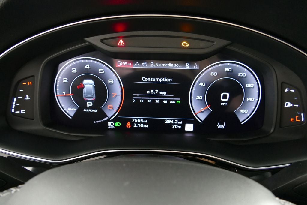 2025 Audi Q8 55 Premium Plus quattro