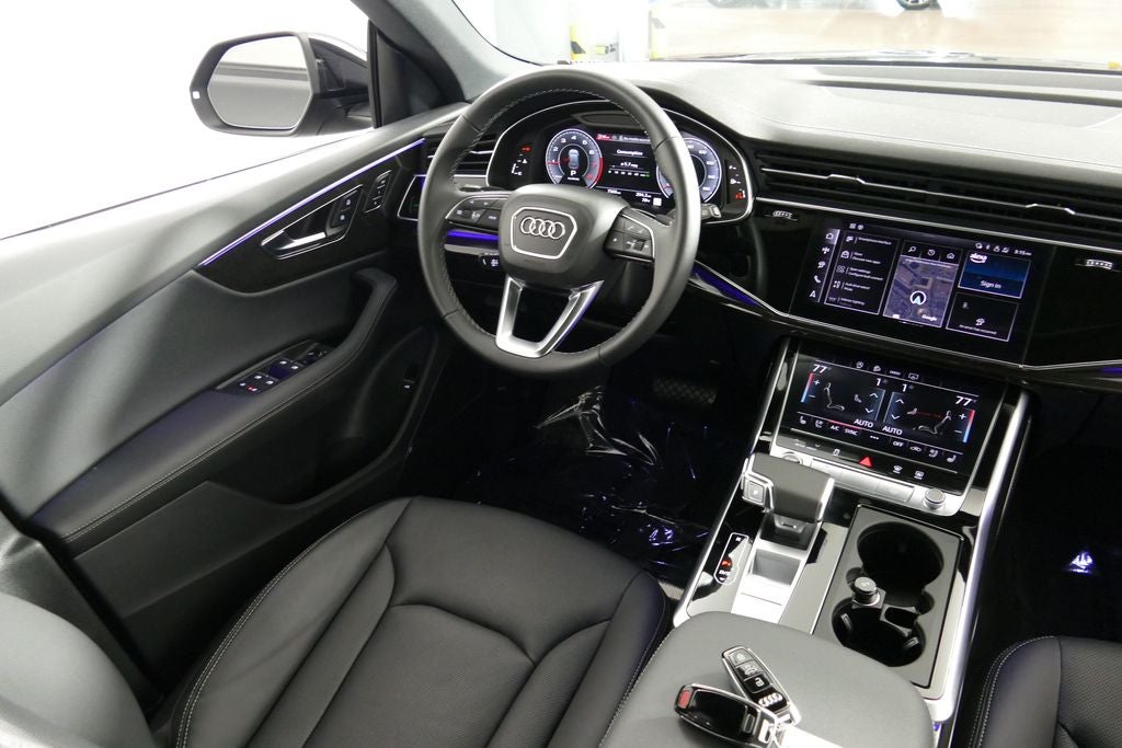 2025 Audi Q8 55 Premium Plus quattro