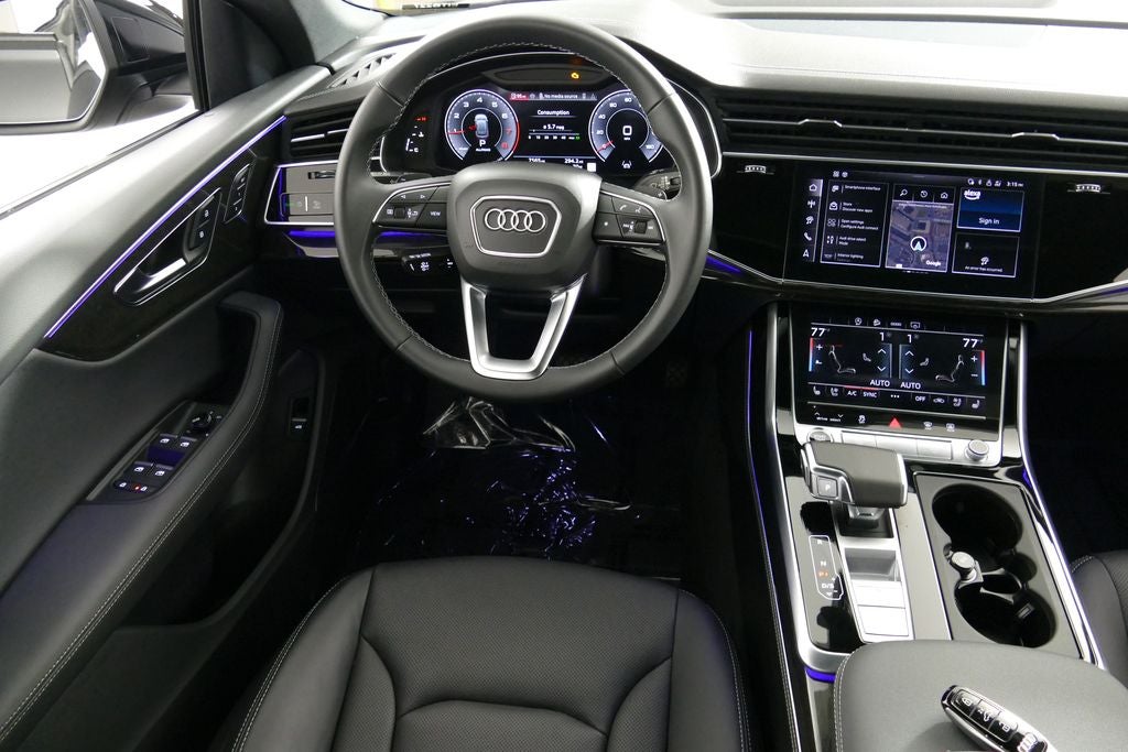 2025 Audi Q8 55 Premium Plus quattro