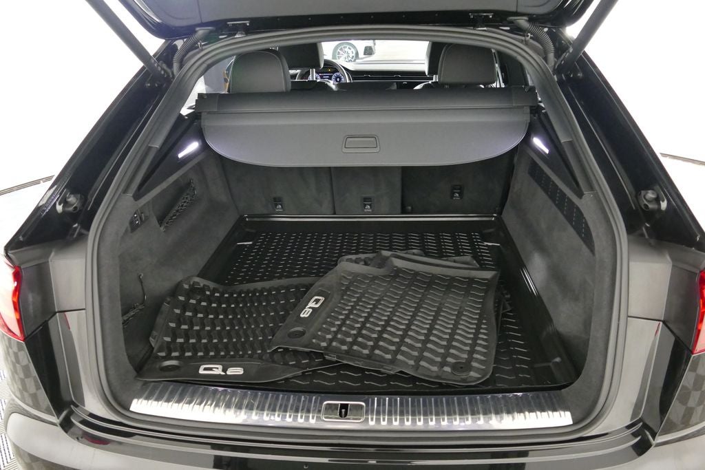 2025 Audi Q8 55 Premium Plus quattro