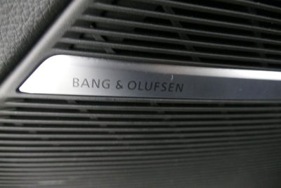 2023 Audi Q8 55 Premium Plus quattro
