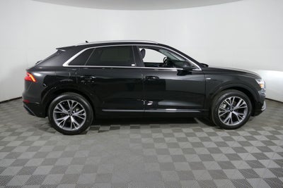 2023 Audi Q8 55 Premium Plus quattro