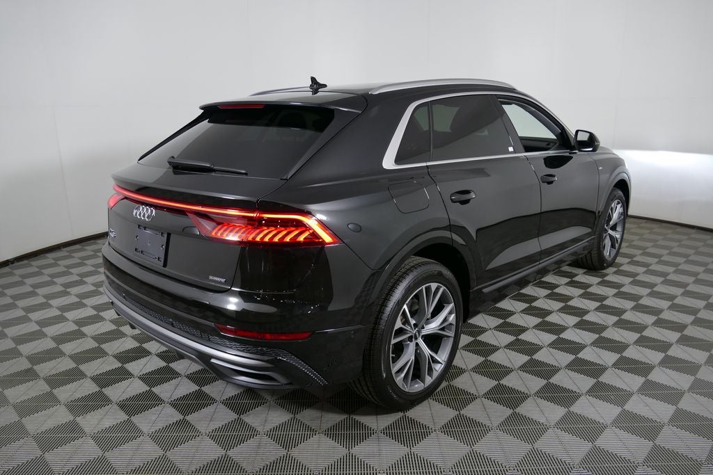 2023 Audi Q8 55 Premium Plus quattro