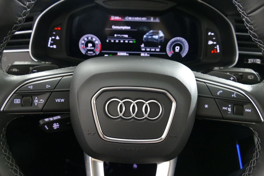 2022 Audi Q8 55 Premium Plus quattro