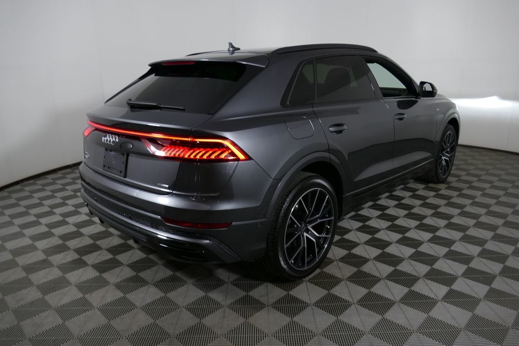2022 Audi Q8 55 Premium Plus quattro