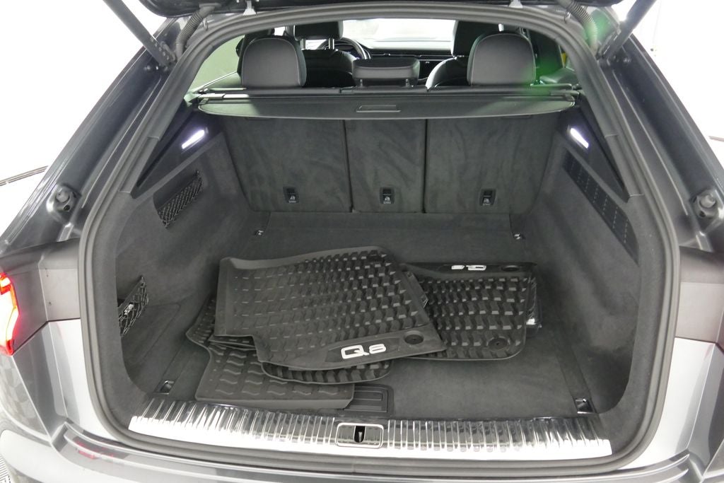 2022 Audi Q8 55 Premium Plus quattro