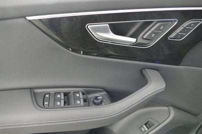 2026 Audi Q8 quattro