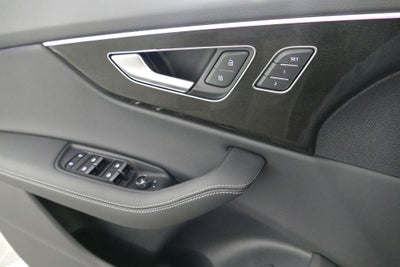2026 Audi Q8 quattro