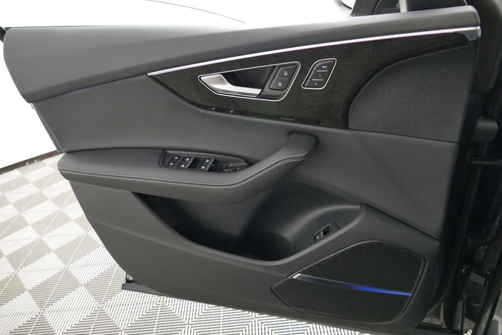 2026 Audi Q8 quattro
