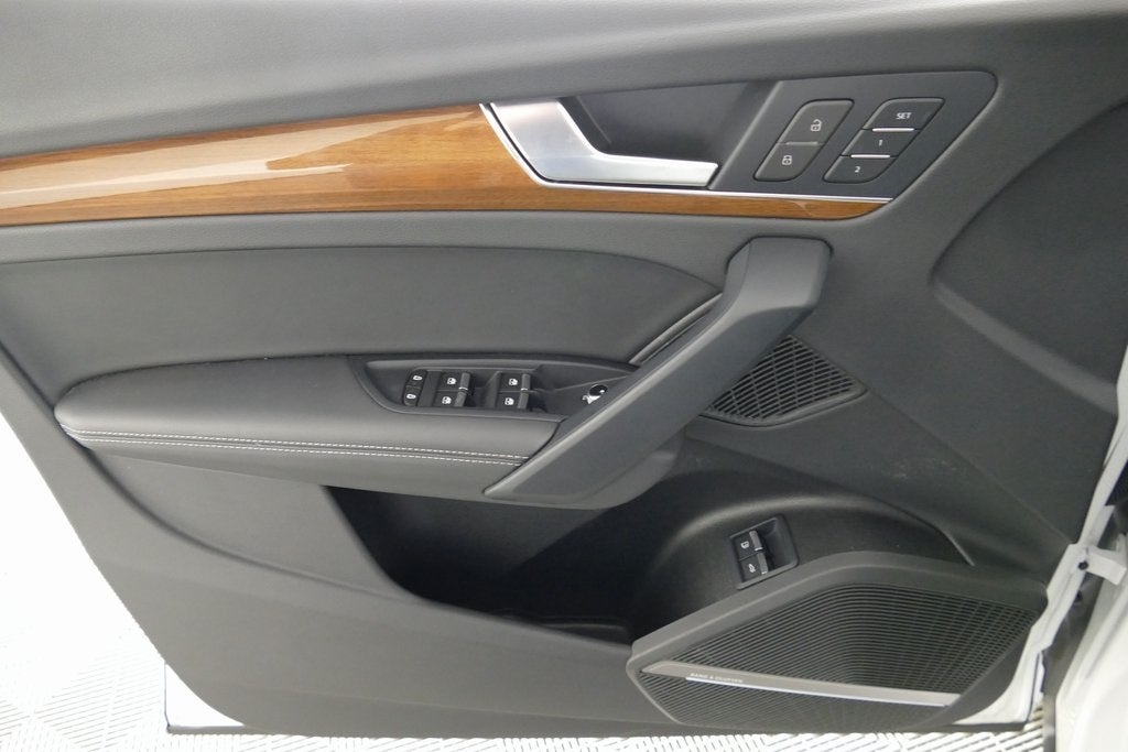 2024 Audi Q5 e 55 Prestige S Line