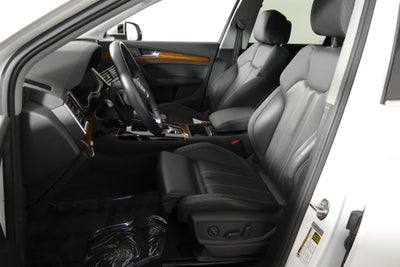 2023 Audi Q5 45 S line Prestige quattro