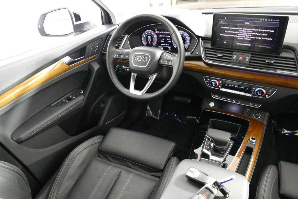 2023 Audi Q5 45 S line Prestige quattro