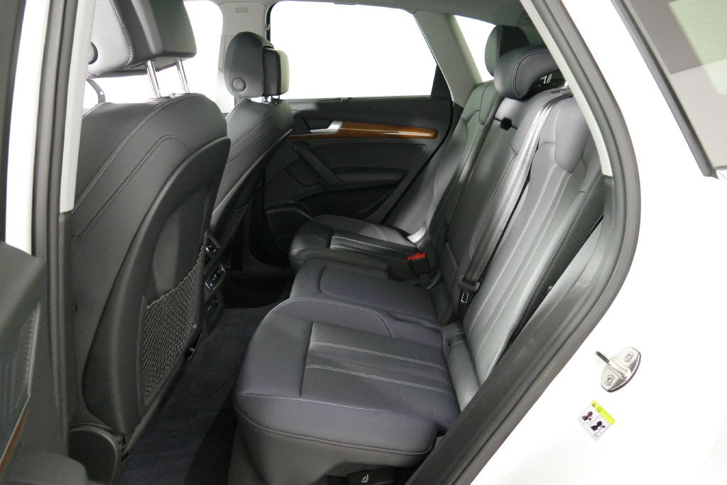 2023 Audi Q5 45 S line Prestige quattro