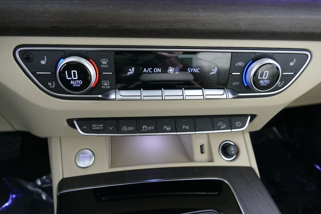 2022 Audi Q5 45 S line Prestige quattro