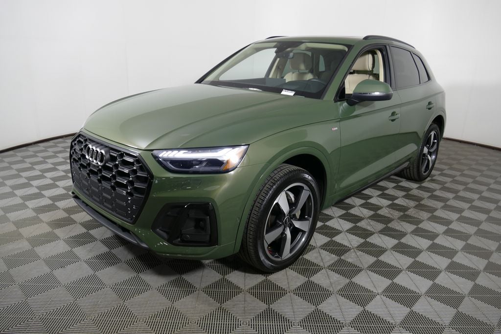 2022 Audi Q5 45 S line Prestige quattro