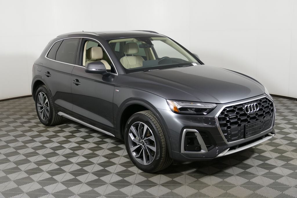 2023 Audi Q5 45 S line Prestige quattro