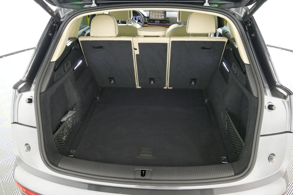 2023 Audi Q5 45 S line Prestige quattro