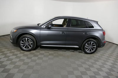 2023 Audi Q5 45 S line Prestige quattro