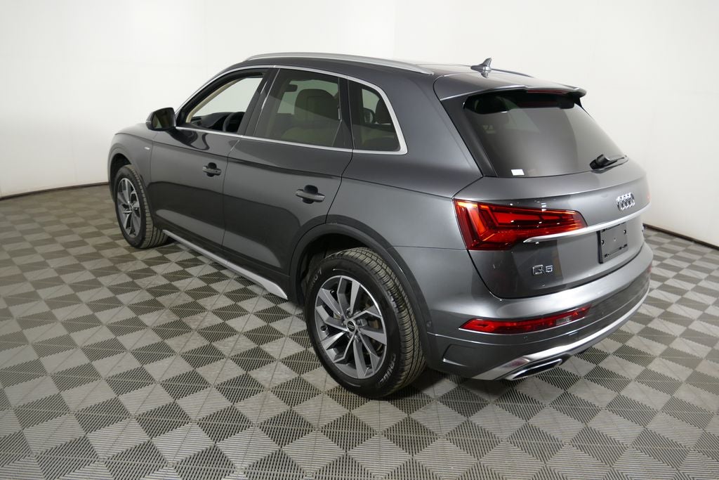 2023 Audi Q5 45 S line Prestige quattro