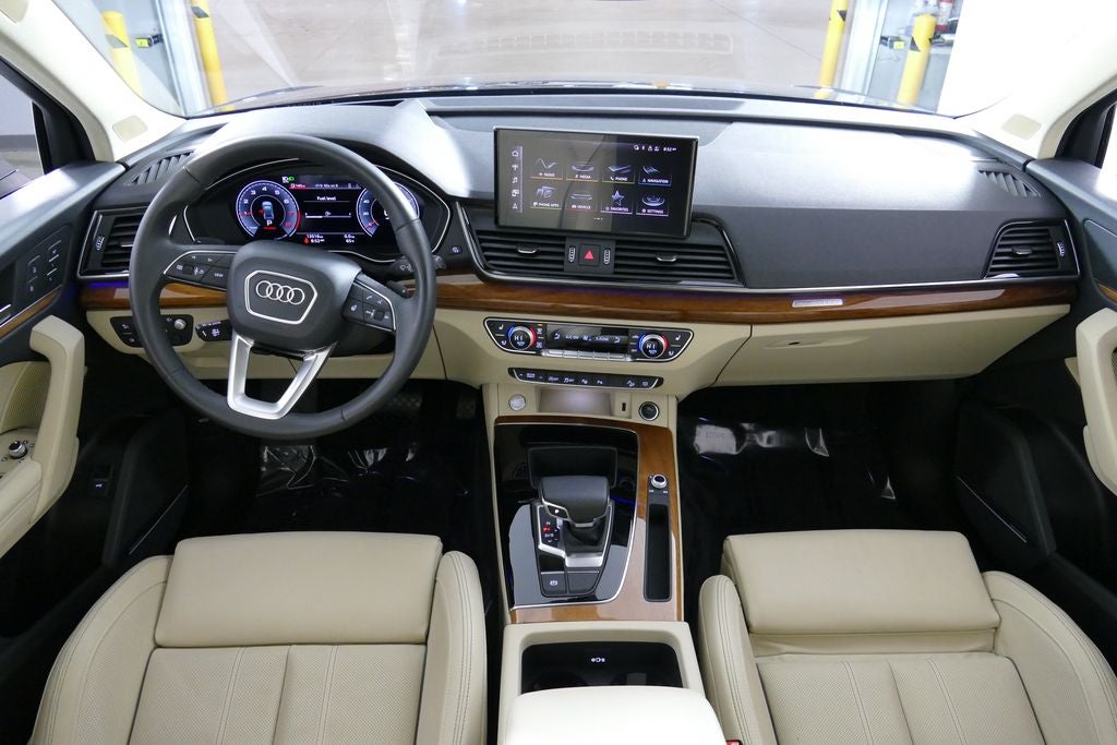 2023 Audi Q5 45 S line Prestige quattro