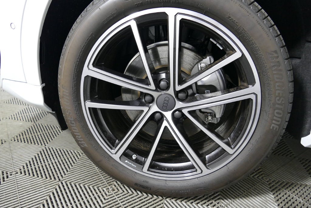 2026 Audi Q5 2.0T Prestige quattro