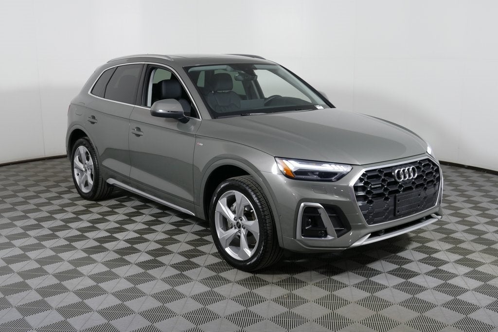 2025 Audi Q5 45 S line Prestige quattro