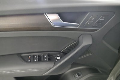 2025 Audi Q5 45 S line Prestige quattro