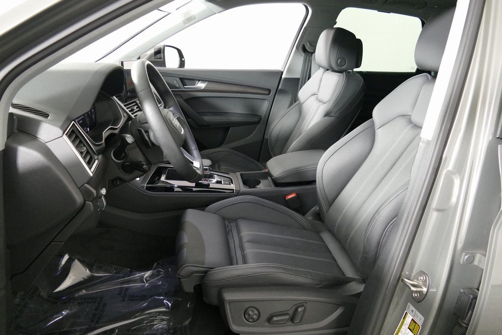 2025 Audi Q5 45 S line Prestige quattro