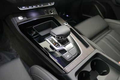 2025 Audi Q5 45 S line Prestige quattro
