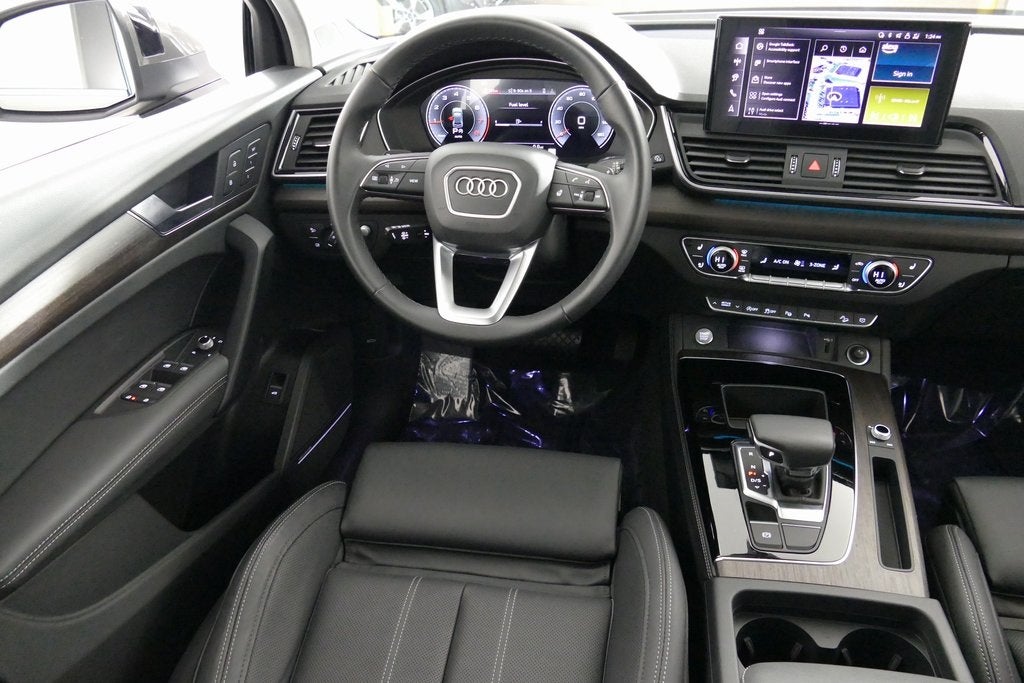 2025 Audi Q5 45 S line Prestige quattro