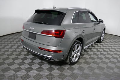 2025 Audi Q5 45 S line Prestige quattro