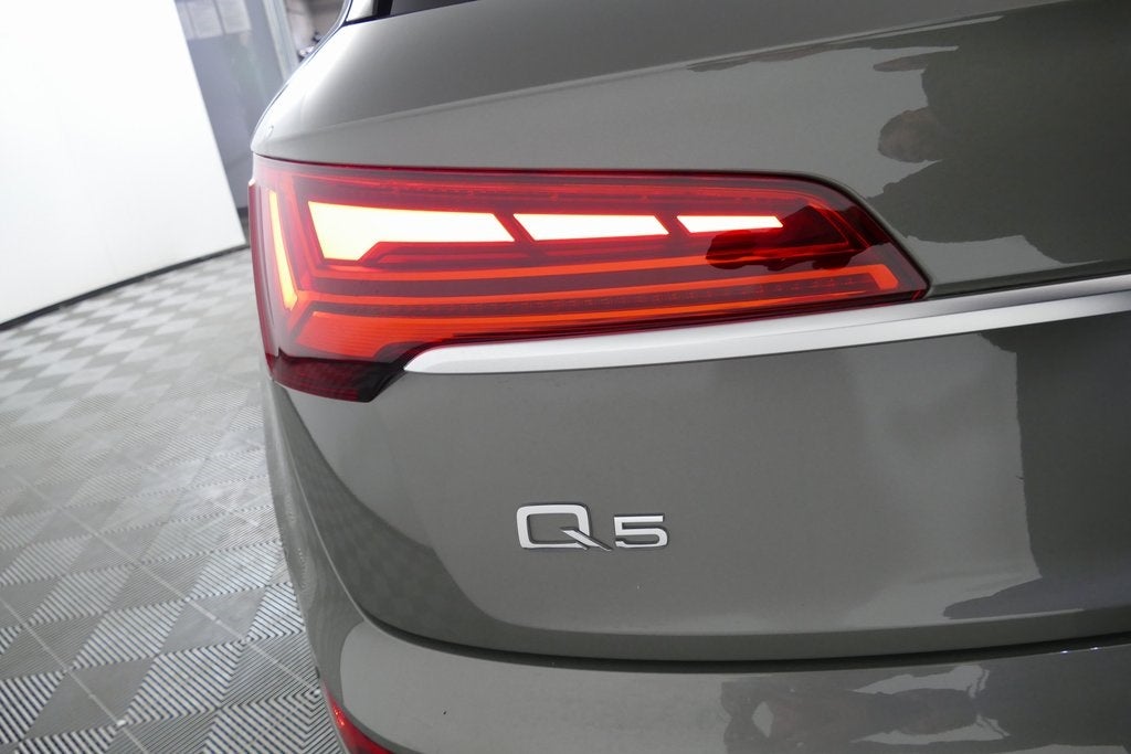 2025 Audi Q5 45 S line Prestige quattro