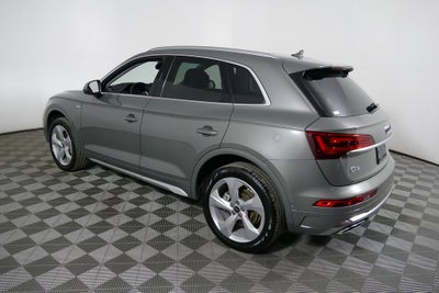 2025 Audi Q5 45 S line Prestige quattro