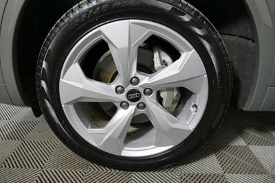 2025 Audi Q5 45 S line Prestige quattro