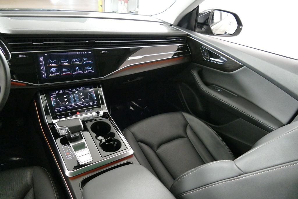 2023 Audi Q8 55 Prestige quattro