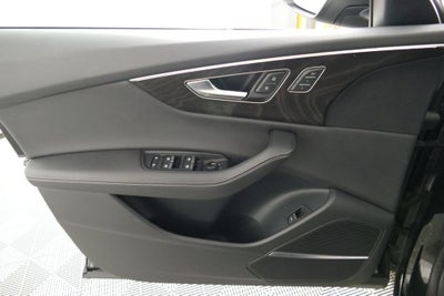 2023 Audi Q8 55 Prestige quattro
